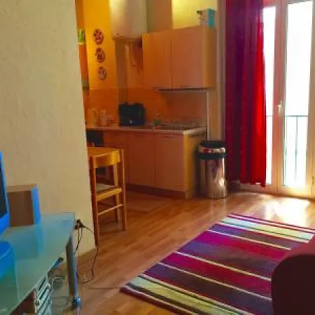 Centrally Located One Bedroom Just Minutes By Foot To The Palais Des Festivals And Beaches 207 * Cannes